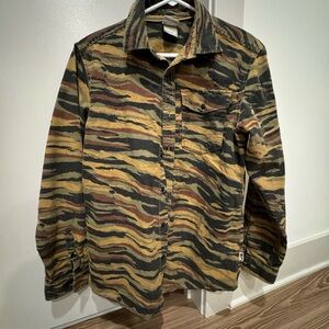 The North Face Camouflage Shirt - Green, Brown, Black